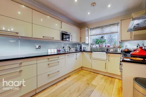 188 Shepherds Lane, Dartford, DA1 2PW
