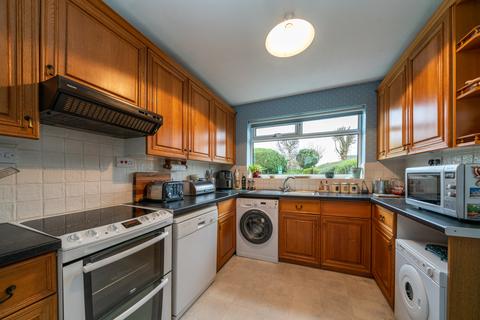 20 Bridle Way, Berkhamsted, HP4 1BS