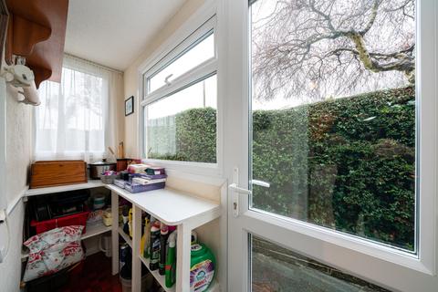 20 Bridle Way, Berkhamsted, HP4 1BS
