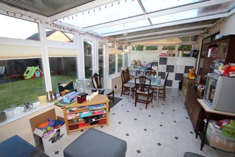 2 Callis Way, Penistone, Sheffield, S36 6UH