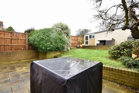 19 Burns Close, Stevenage, SG2 0JN