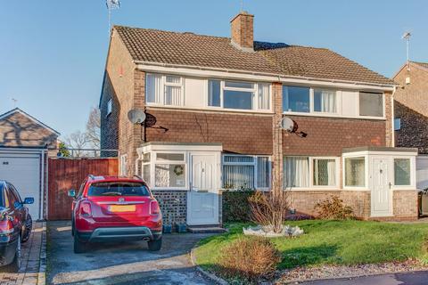 17 Eyton Close, Redditch, B98 0JY