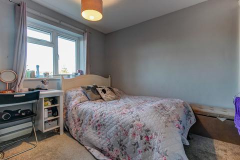 17 Eyton Close, Redditch, B98 0JY