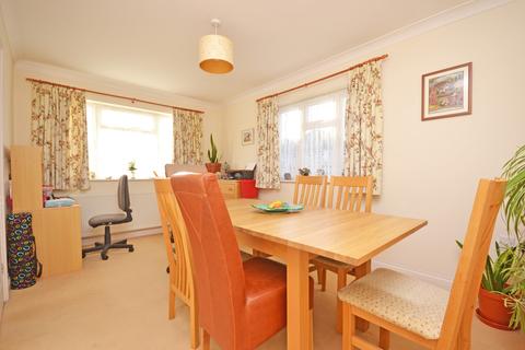 51 Hook Lane, Bognor Regis, PO22 8AR