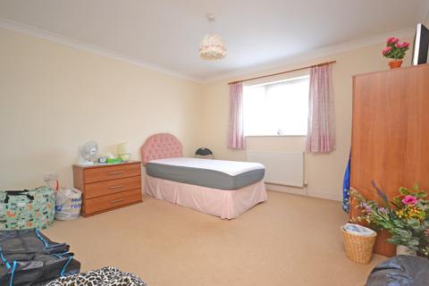 51 Hook Lane, Bognor Regis, PO22 8AR