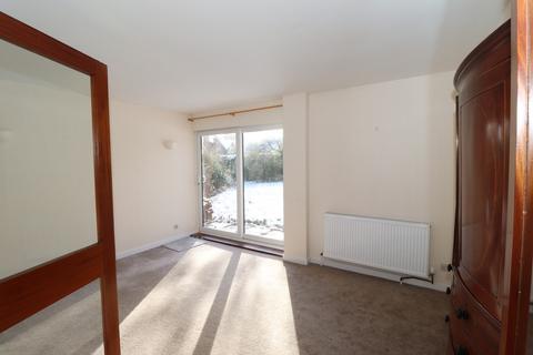 4b Fieldgate Lane, Kenilworth, CV8 1BT