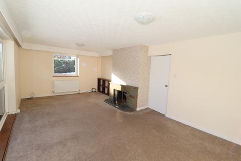 4b Fieldgate Lane, Kenilworth, CV8 1BT