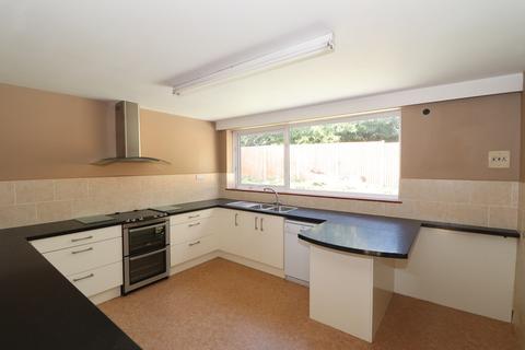 4b Fieldgate Lane, Kenilworth, CV8 1BT