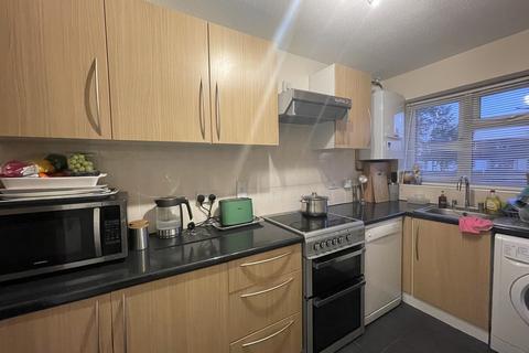 2 bedroom semi-detached house for sale - Lothian Close, Wembley, HA0 2QN