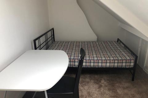 3 bedroom maisonette to rent - Ancrum Street, Spital Tongues