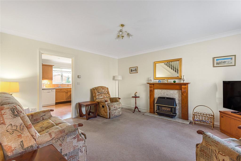 Woodmans Crescent, Honiton, EX14 4 bed detached house £395,000