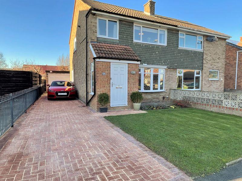 Felton Lane, Stockton, TS19 8TR 3 bed semidetached house