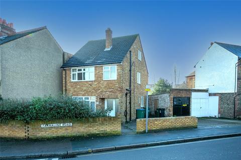 3 bedroom detached house to rent - Farraline Road, Watford, WD18