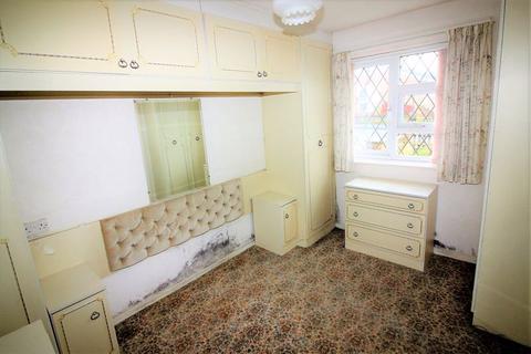 2 Heathmoor Way, Halifax, HX2 9LT