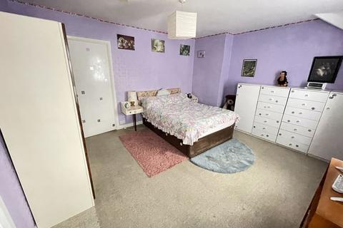 118 Chingford Road, Kingstanding, Birmingham, B44 0BJ