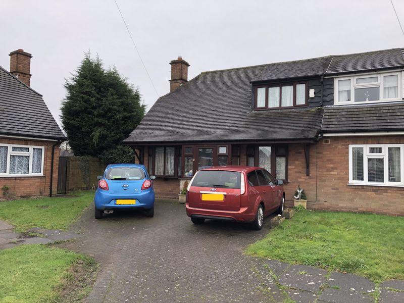 Garden Crescent, Pelsall, Walsall... 2 bed semidetached house £210,000