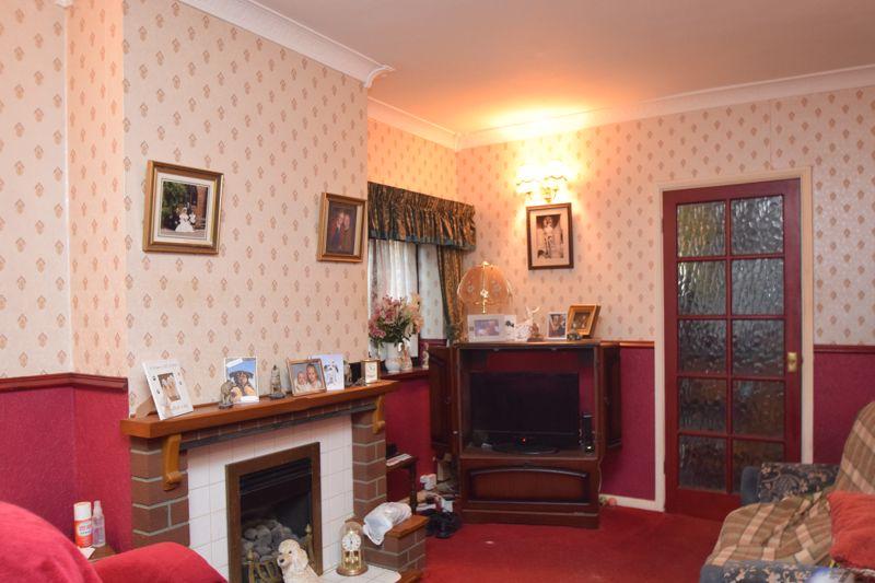 Garden Crescent, Pelsall, Walsall... 2 bed semidetached house £210,000