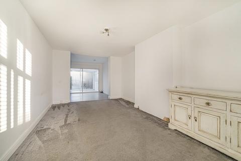 50 Chatham Avenue, Bromley, BR2 7QD