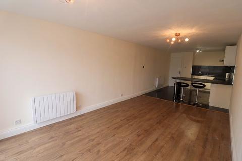 3 bedroom apartment to rent - Lofthill, Sunderland, SR3