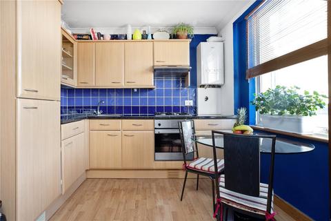 1 bedroom apartment to rent, Kingsland High Street, London, E8