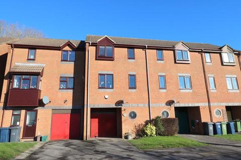 3 bedroom townhouse for sale - Garratts Way, High Wycombe