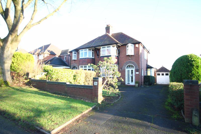Tittensor Road, Clayton 3 bed semidetached house £200,000