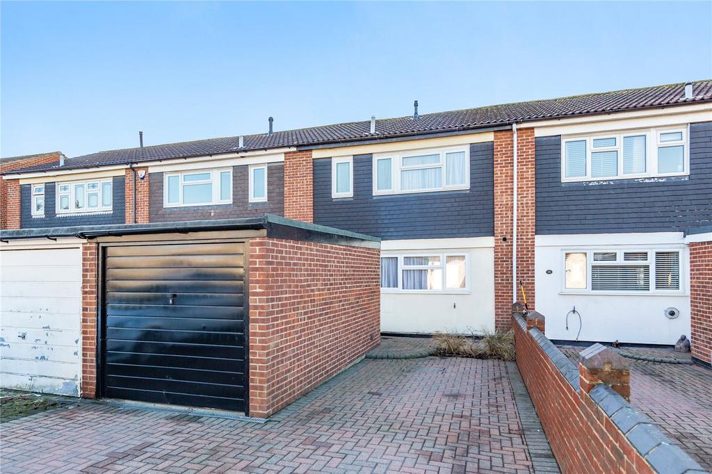 Tavistock Close, Romford, RM3 3 bed house £350,000