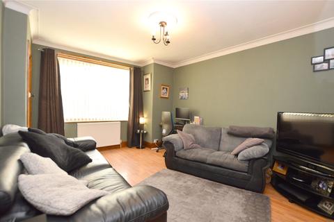 9 Aston Drive, Leeds, LS13 2DY