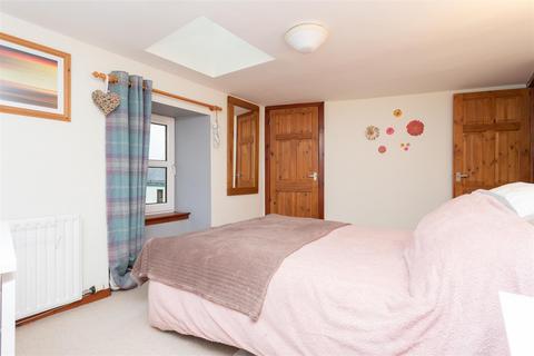 2 Meethill Road, Alyth, Blairgowrie, PH11 8DE