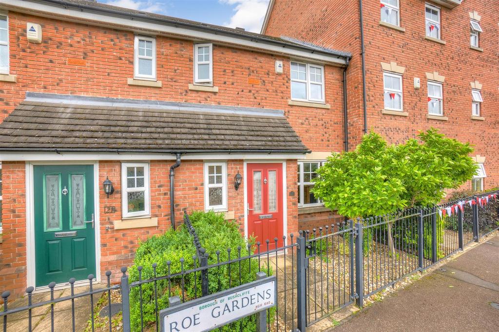 Roe Gardens, Ruddington, Nottingham 3 bed terraced house £255,000