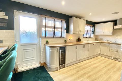 9 Derwent Close, Seaham, SR7 7BS