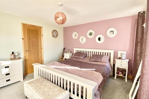 9 Derwent Close, Seaham, SR7 7BS