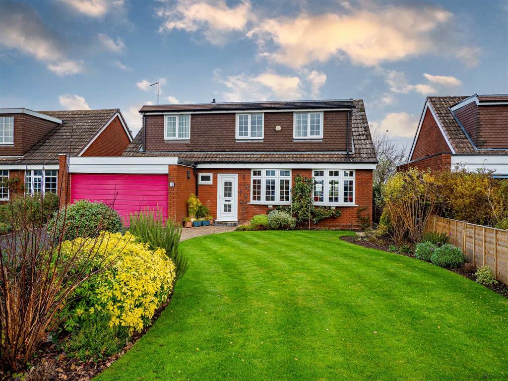 Kenilworth Road, Cubbington, Leamington Spa 4 bed detached house £550,000