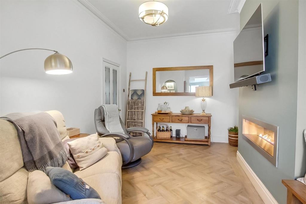 Fife Road, Darlington 4 bed townhouse £315,000