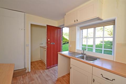 3 bedroom property to rent, North Stoke