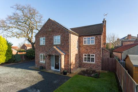 Eason House Back Lane, Hemingbrough, Selby, YO8 6QP