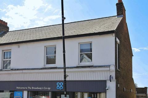 14a Broadway, Leigh-on-sea, SS9 1AW