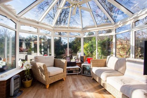 1 Moorend Glade, Charlton Kings, Cheltenham, GL53 9AT
