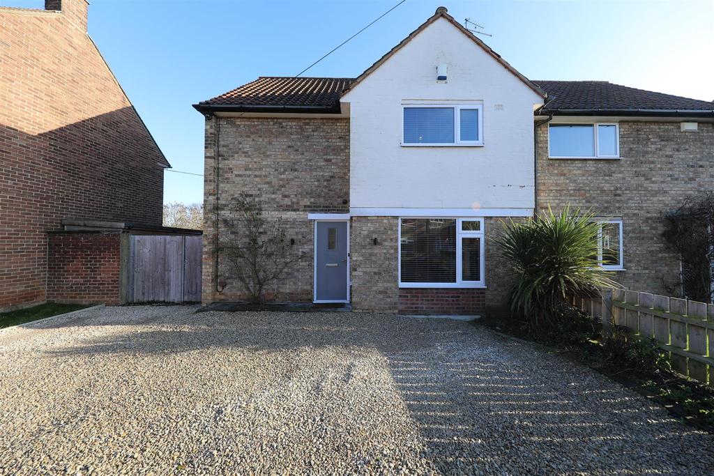 Rosedale Grove, Hull 3 bed semidetached house £180,000