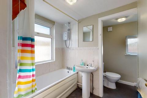 68 Downs Road, Walmer, Deal, CT14 7TB