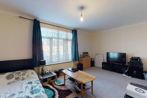 68 Downs Road, Walmer, Deal, CT14 7TB