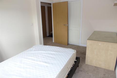 2 bedroom flat to rent - Cunningham Avenue, Hatfield