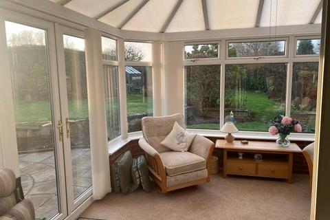 18 Burton Road, Elford, Tamworth, B79 9BN