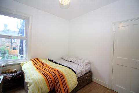82 Hibbert Road, London, E17 8HF