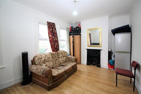 82 Hibbert Road, London, E17 8HF