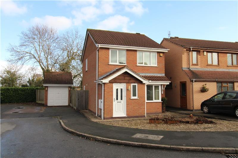 Newquay Close, Hinckley... 3 bed detached house £975 pcm (£225 pw)