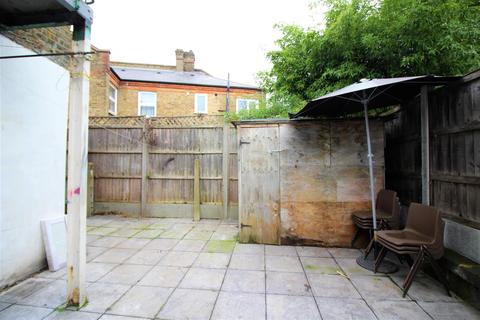 181 Warner Road, London, E17 7DX
