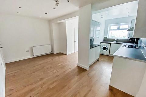 1 bedroom in a house share to rent - Larch Tree Avenue, Coventry, Warwickshire, CV4 9FT