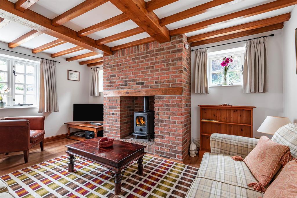 Mill Hill, Stoke Gabriel, Totnes 2 bed detached house £525,000