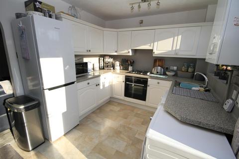 6 Ploughmans Croft, Bradford, BD2 1LE